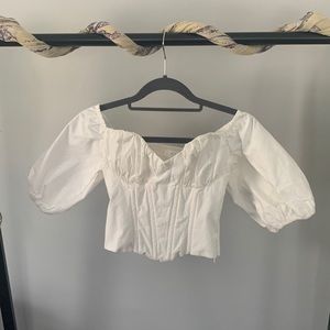 Astr Women’s White Off the Shoulder Top (XS)